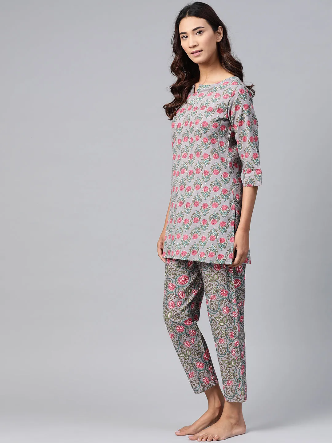 Anubhutee Women Grey  Pink Pure Cotton Printed Night suit