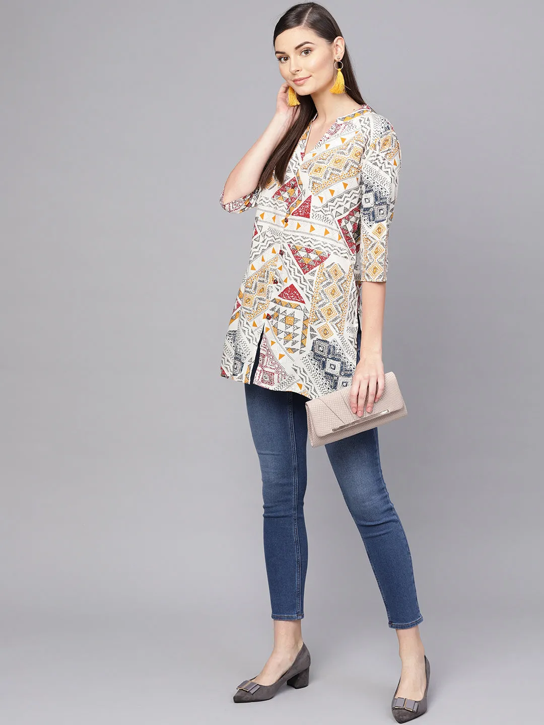 Anubhutee Women Off White  Mustard Yellow Printed Straight Kurti