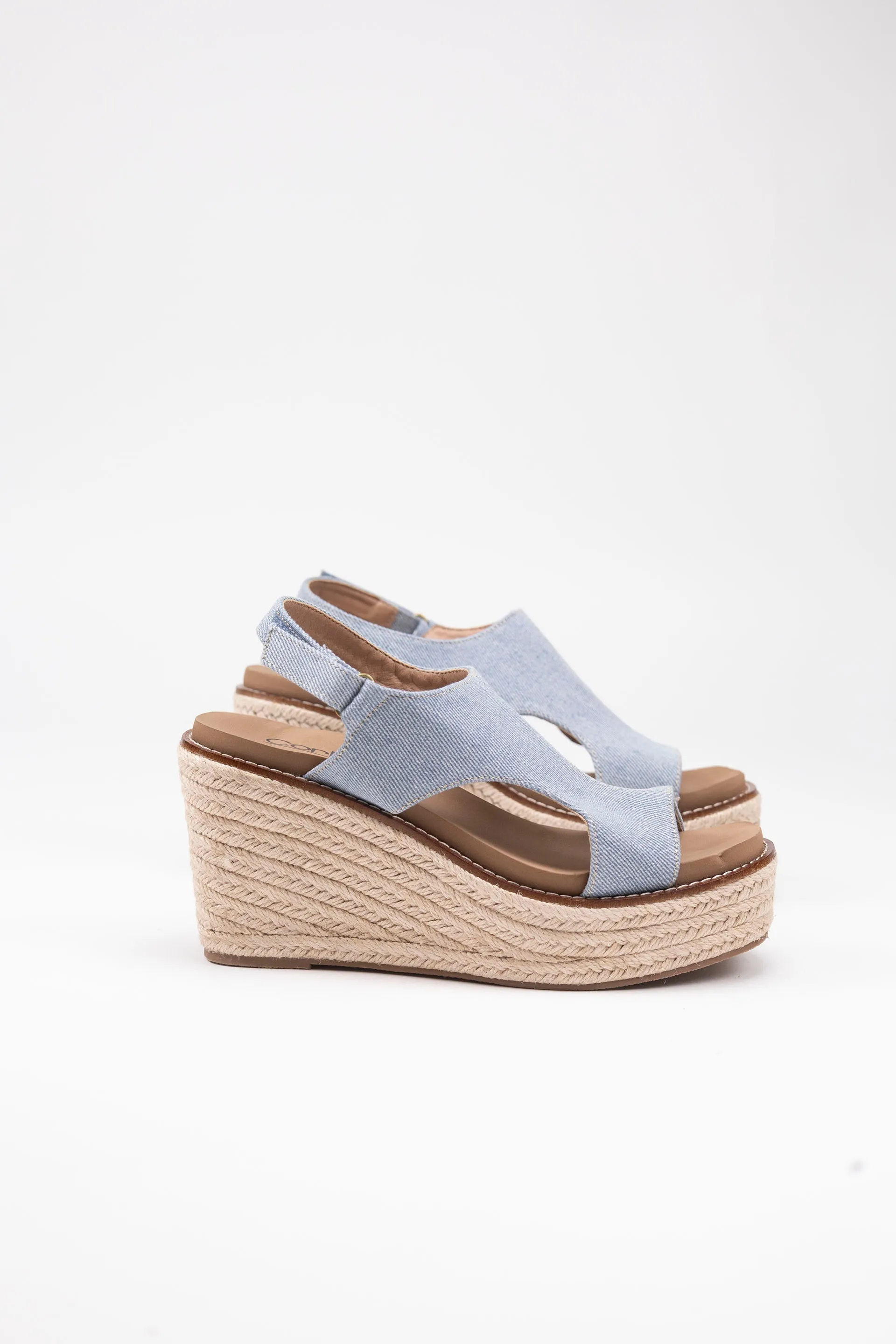 Corky's Freddie Wedge