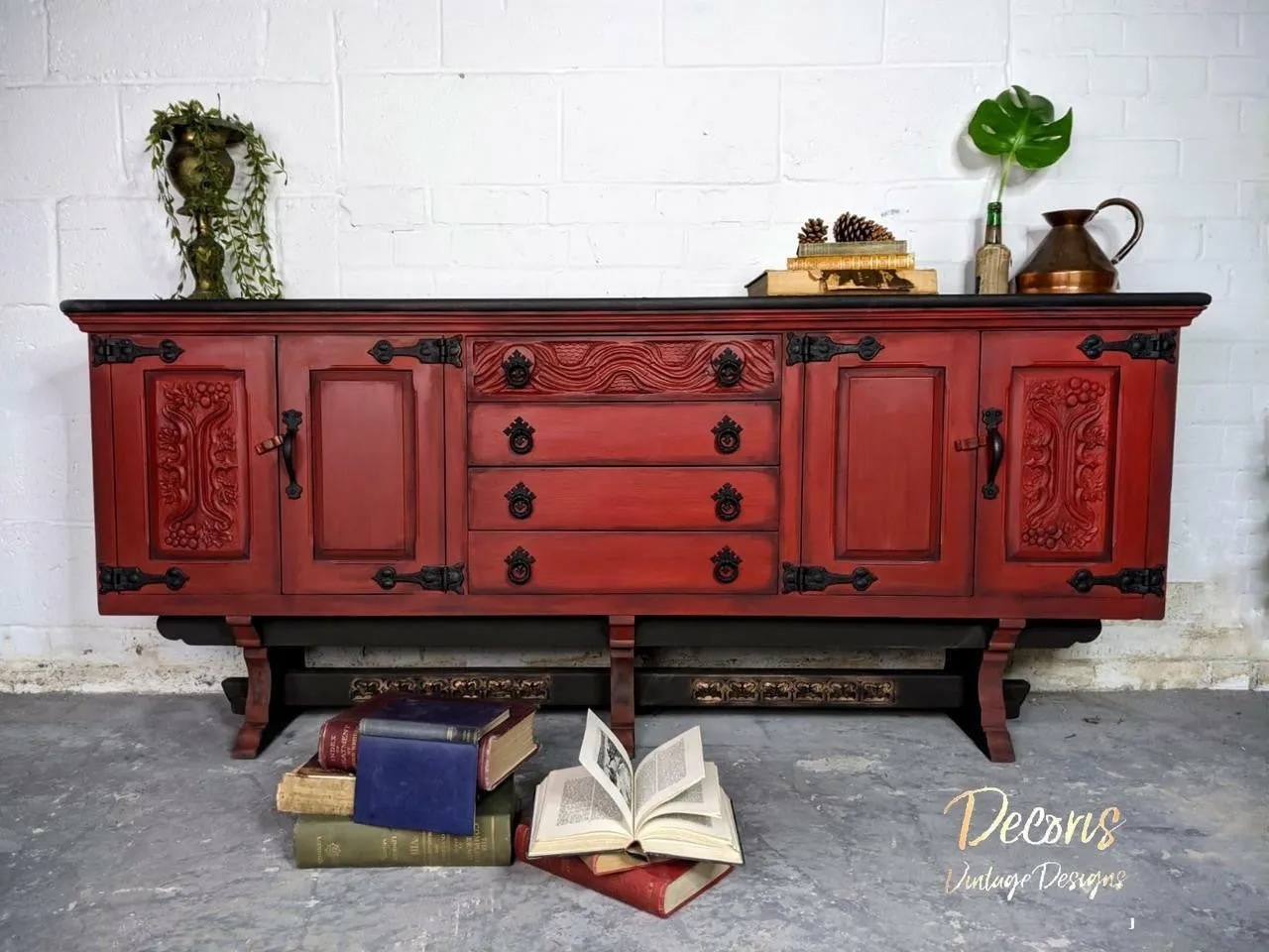 Dixie Belle Barn Red Chalk Paint