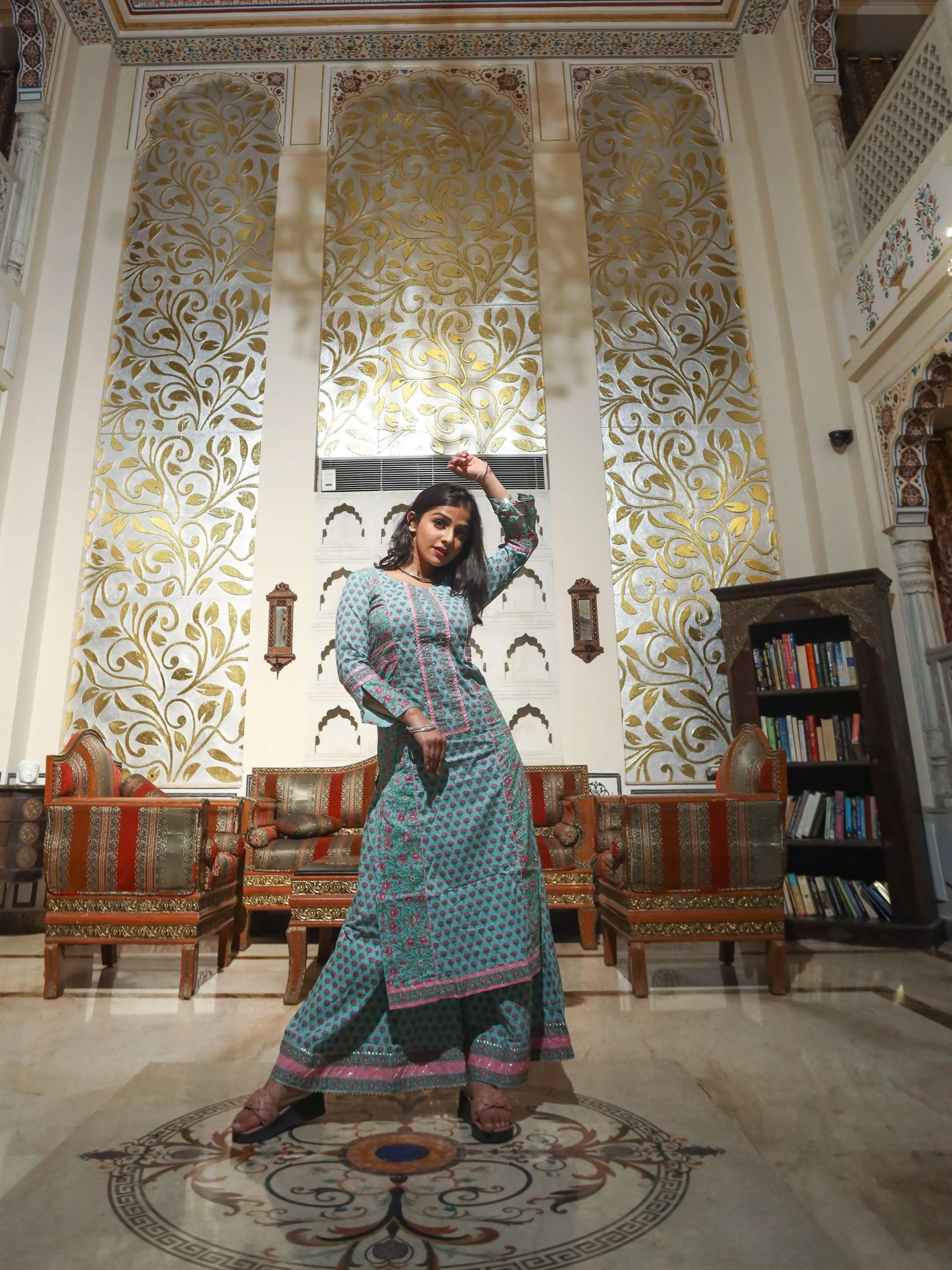 Jashvi Blue Printed Straight Kurti With Palazzo