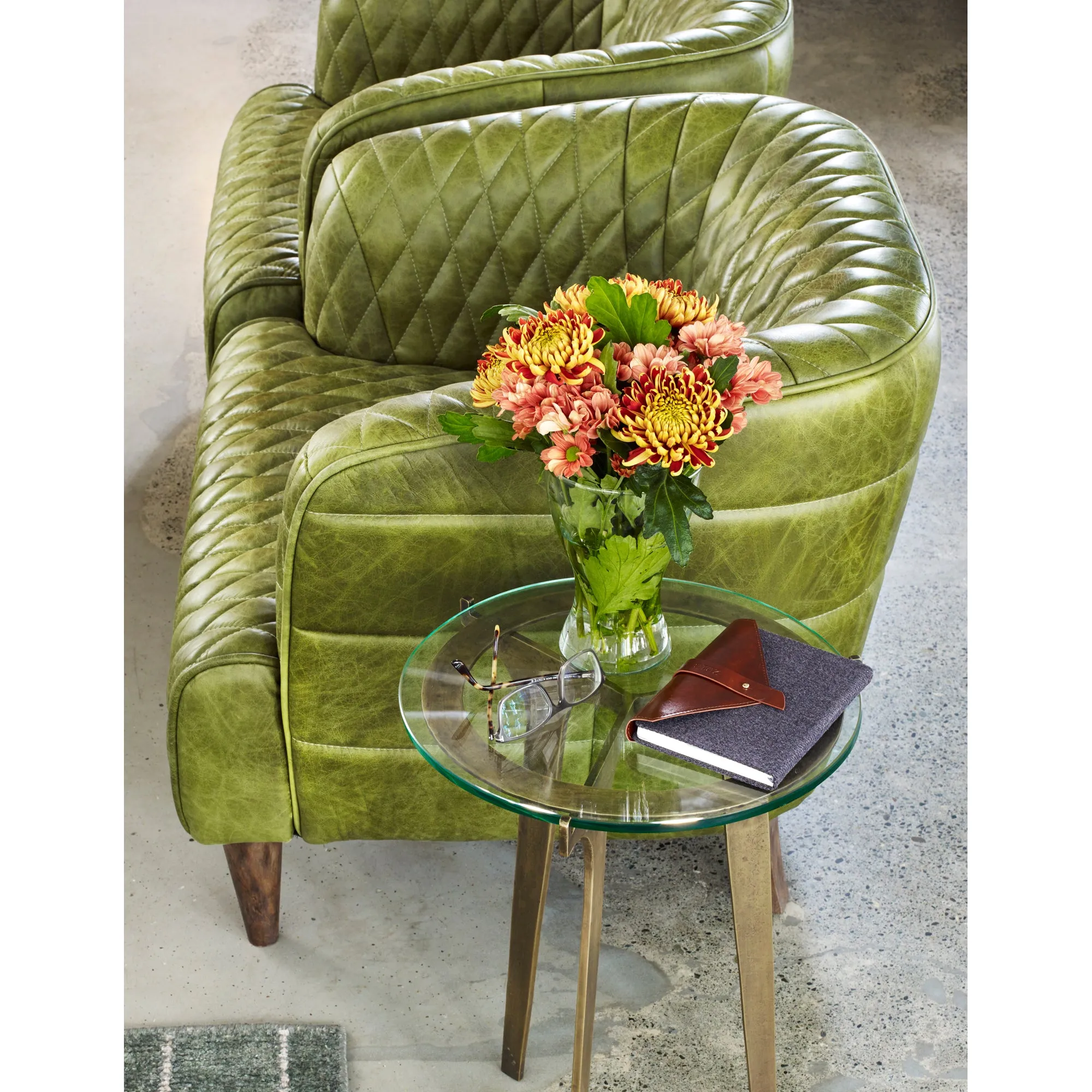 Magdelan Chair