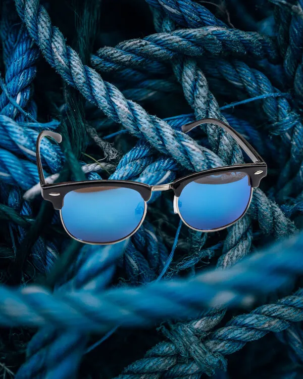 Recycled & Polarized Eco Sunglasses in Blue