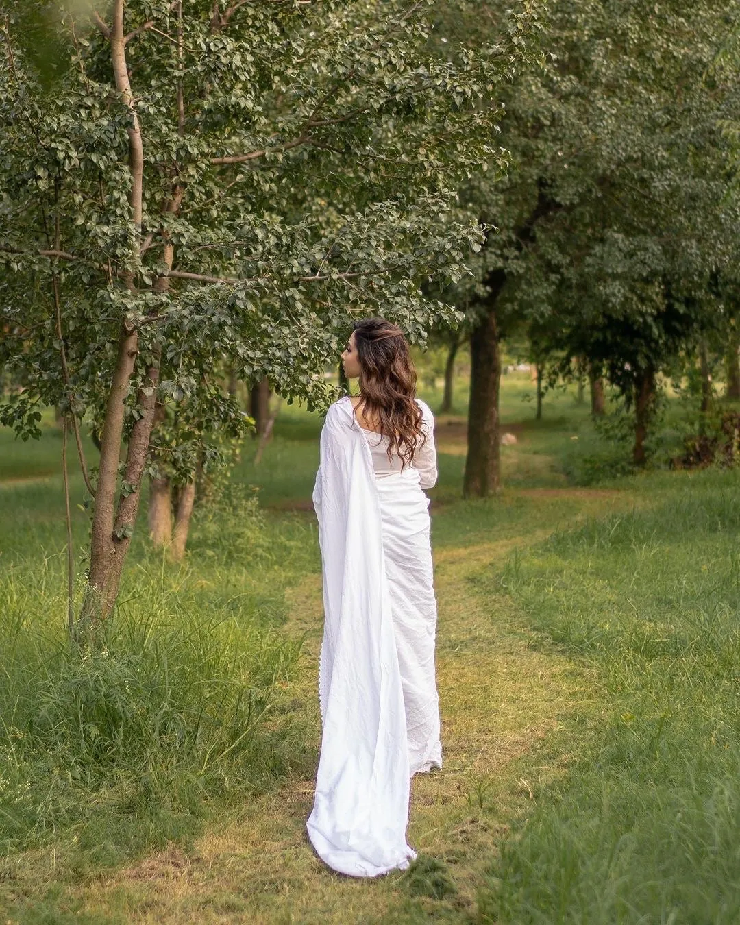 Sample Sale - Chikan Edit: Creamy White